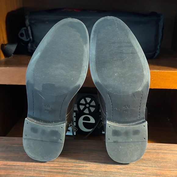 H&M Dark Brown Zip-up Ankle Boots - Picture 9 of 10